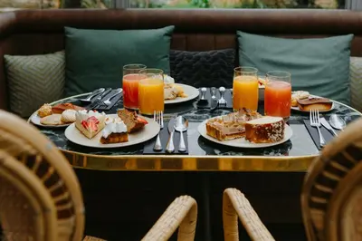 Nourriture dans l'hôtel ou à proximité