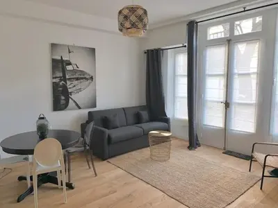 Coin salon dans l'établissement Luxe Parisien - Petit Varenne