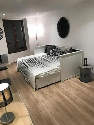 Un ou plusieurs lits dans un hébergement de l'établissement Superbe appartement Paris/Bercy (12e) wifi&Netflix