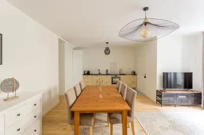 Cuisine ou kitchenette dans l'établissement Croissants et Confitures