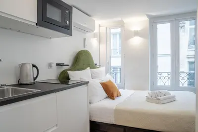 Cuisine ou kitchenette dans l'établissement Studio élégant - Smart TV Nespresso WIFI
