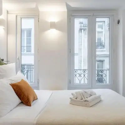 Studio élégant - Smart TV Nespresso WIFI
