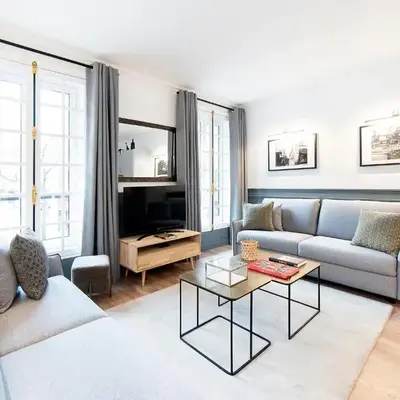 LivinParis - Luxury 2 Bedrooms Centre Pompidou