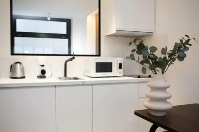 Cuisine ou kitchenette dans l'établissement Logement Idéal en Famille - Porte du Marais - 6P - FLAT-GUEST