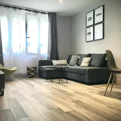 2 pieces proche metro