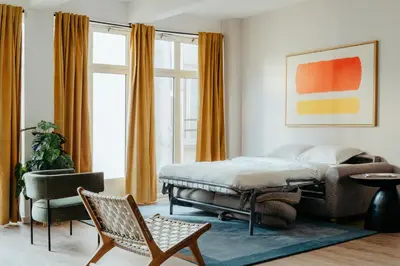 Un ou plusieurs lits dans un hébergement de l'établissement Edgar Suites Montmartre - Abbesses