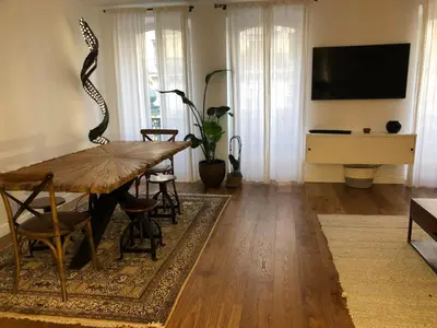 Télévision ou salle de divertissement dans l'établissement PARIS SWEET DREAM