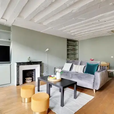 Chic apartment -1BR-4P- Haut Marais - République