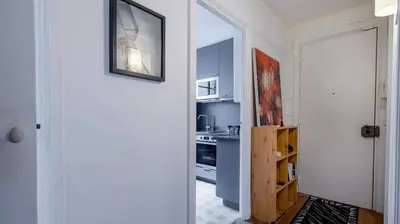 Cuisine ou kitchenette dans l'établissement Neuilly-Sur-Seine f2 en rez de chaussée