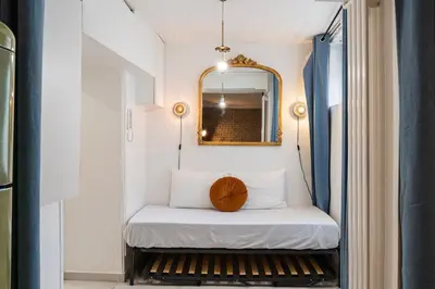 Un ou plusieurs lits dans un hébergement de l'établissement Stylish Duplex 6P - Bastille,Gare de Lyon