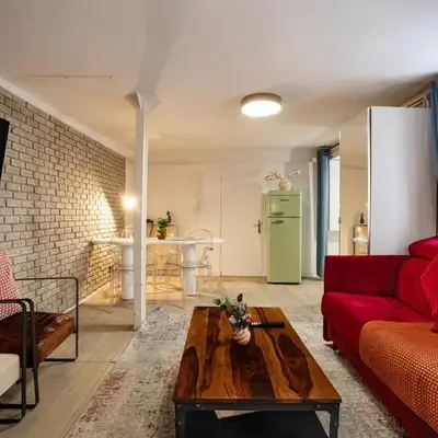 Stylish Duplex 6P - Bastille