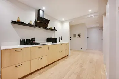 Cuisine ou kitchenette dans l'établissement Magnificent apartment - 2BR-7P - Auteuil
