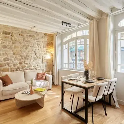 Apartment Pantheon Nôtre Dame by Studio prestige