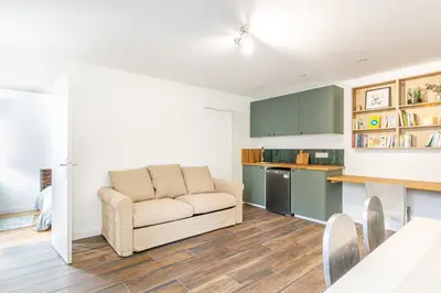 Cuisine ou kitchenette dans l'établissement La Marbrerie