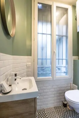 Salle de bains dans l'établissement Cosy and peaceful studio - 2P - Paris Center