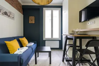 Coin salon dans l'établissement Cosy and peaceful studio - 2P - Paris Center