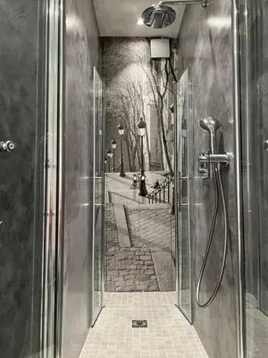 Salle de bains dans l'établissement THE PALM central Paris - Comfort and air conditioning in the 9th