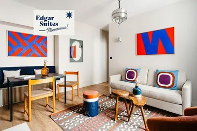 Coin salon dans l'établissement Edgar Suites Champs Elysées - Boétie