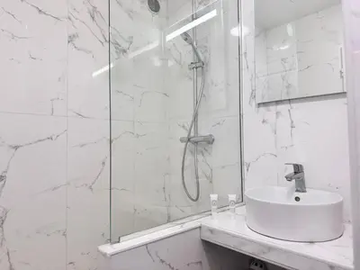 Salle de bains dans l'établissement FRUITIERS3