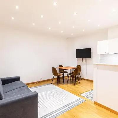 GuestReady - Lovely Parisian Apartment for 4pax.