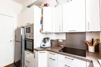 Cuisine ou kitchenette dans l'établissement Veeve - Vintage Violet