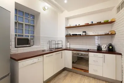 Cuisine ou kitchenette dans l'établissement Apartment Saint Germain des Prés by Studio prestige
