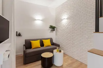 Coin salon dans l'établissement Chic Saint-Germain-des-Prés Studio for 4 - Prime location