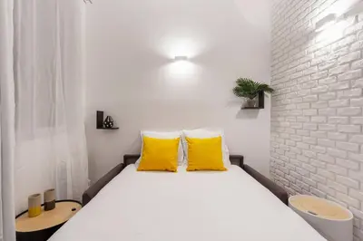 Un ou plusieurs lits dans un hébergement de l'établissement Chic Saint-Germain-des-Prés Studio for 4 - Prime location