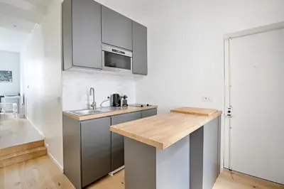 Cuisine ou kitchenette dans l'établissement Ciseaux 3G - SAINT GERMAIN DES PRES - Superbe appartement