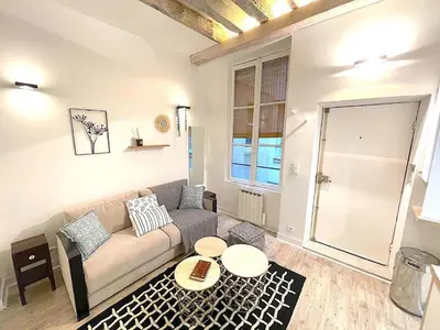 Coin salon dans l'établissement Loft Augustins