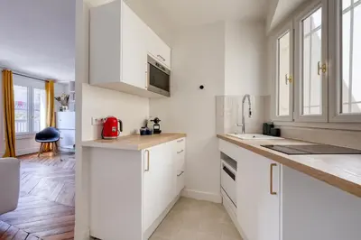 Cuisine ou kitchenette dans l'établissement The Perfect 1bd Flat - Heart of Paris Les Halles