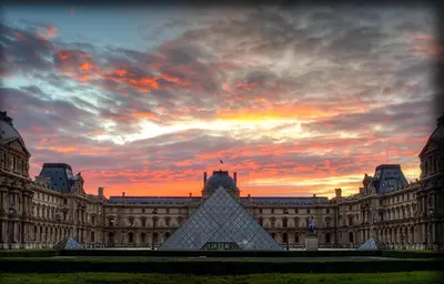 Lever ou coucher de soleil vu de l'appartement ou à proximité