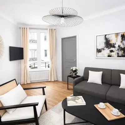 Montparnasse - Deluxe apartment with lift for 5