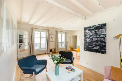 Coin salon dans l'établissement GuestReady - Estadia tranquila em Le Marais