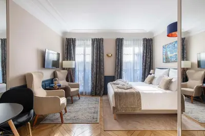 Coin salon dans l'établissement LE BEAU MARAIS - Luxury Apartments, AIR COND, LIFT