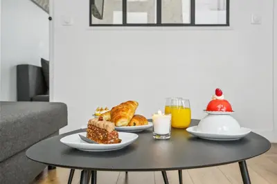 Nourriture dans l'appartement ou à proximité