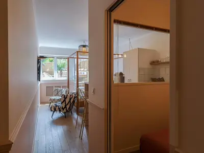 Cuisine ou kitchenette dans l'établissement Rose & Garden - Eiffel Tower