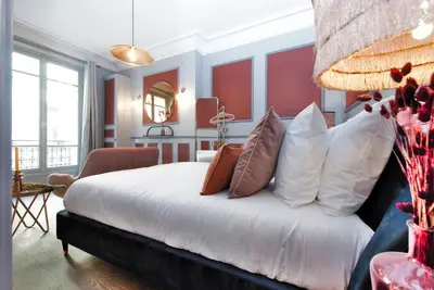 Un ou plusieurs lits dans un hébergement de l'établissement The Lord Byron Suite