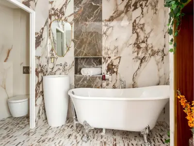 Salle de bains dans l'établissement Merveil - Luxury Suite - Marais - Antoine II