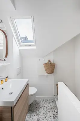 Salle de bains dans l'établissement Veeve - In the Eaves of the Écuries
