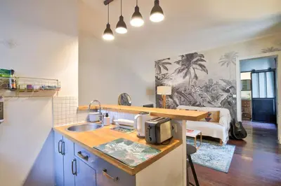 Cuisine ou kitchenette dans l'établissement Le Romantisme à la Française