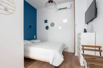 Un ou plusieurs lits dans un hébergement de l'établissement ParisConciergerie - Nice studio near Eiffel Tower