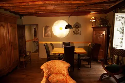 Coin salon dans l'établissement Le Marais Chic AC