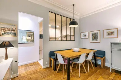Plan de l'établissement GuestReady - Apt spacieux et exquis dans le 17ème