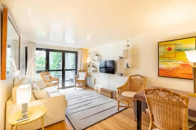 Coin salon dans l'établissement GuestReady - Estúdio Exuberante em Les Marais