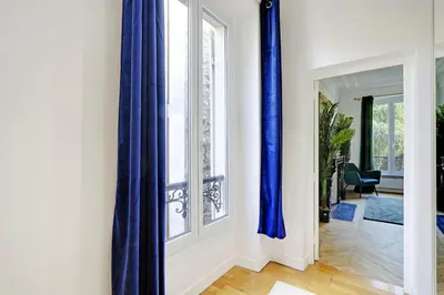 Un ou plusieurs lits dans un hébergement de l'établissement Charming apartment - 1BR-4P - Parc Monceau