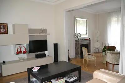 Cuisine ou kitchenette dans l'établissement La Villa d'Auteuil, Paris 16