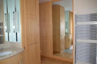 Salle de bains dans l'établissement La Villa d'Auteuil, Paris 16