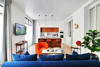 Cuisine ou kitchenette dans l'établissement Chic Apartment -2BR-6P- Invalides