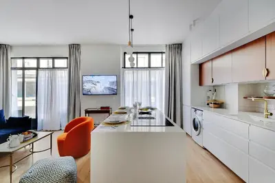 Cuisine ou kitchenette dans l'établissement Chic Apartment -2BR-6P- Invalides